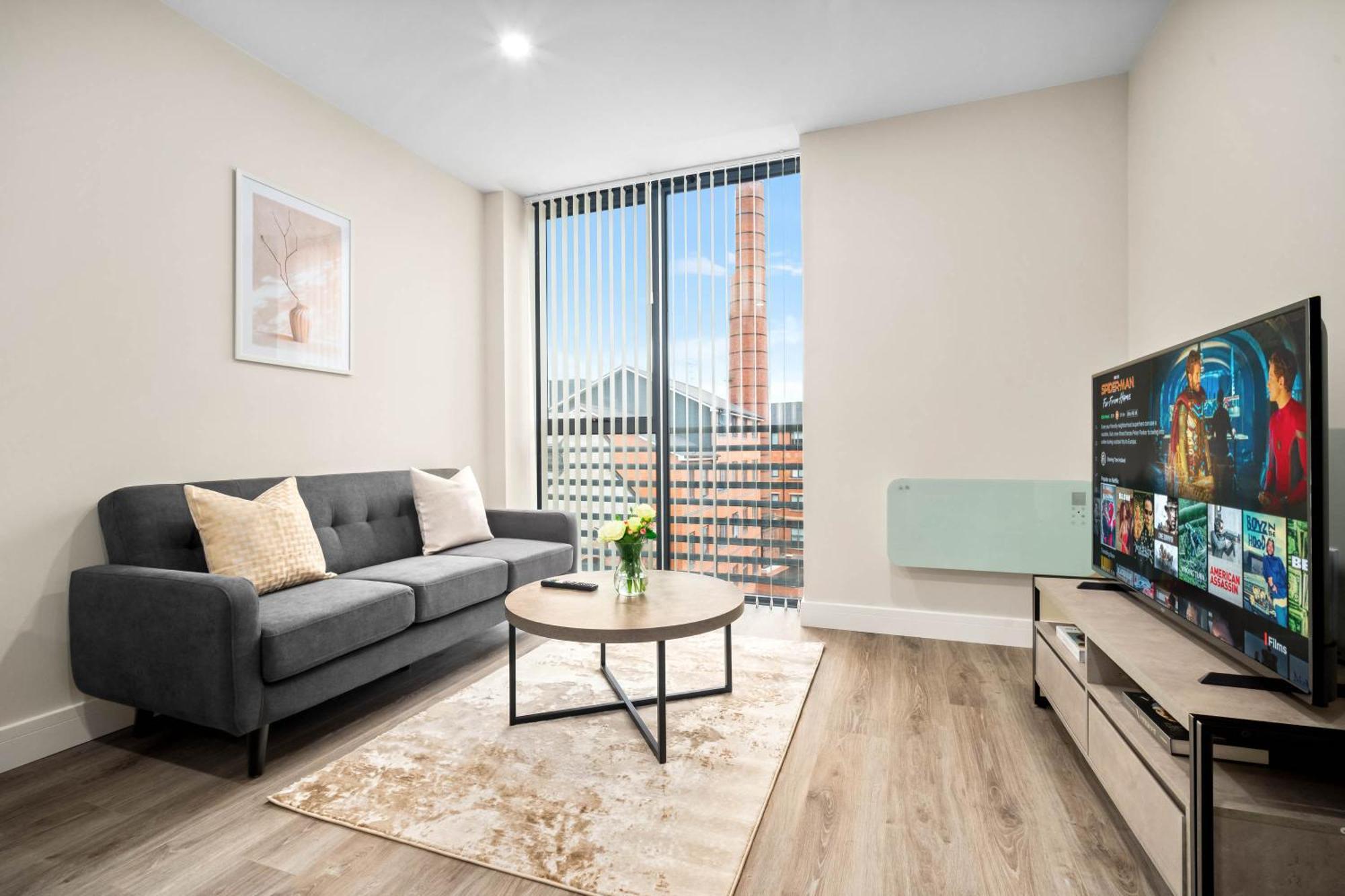 New Luxury Two Bedroom Apartment - City Centre - Netflix - Wifi - Top Rated - Jq 8Ah Birmingham Bagian luar foto